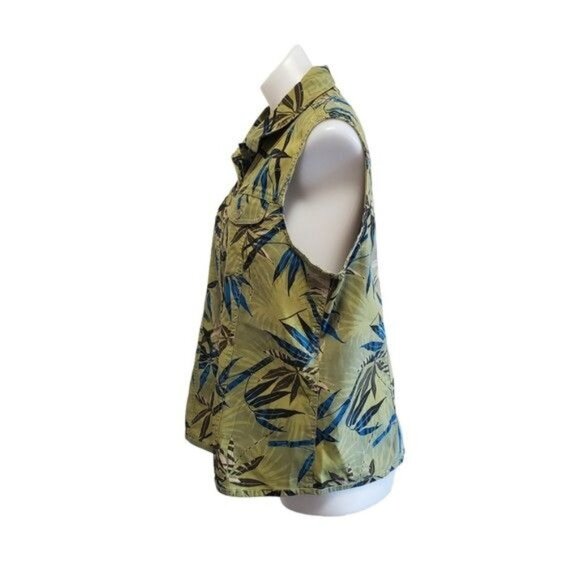 Chico's Button Up Vest Olive Khaki Green Bamboo Leaf Tropical Print Sz 3/16 NWT - Picture 7 of 11